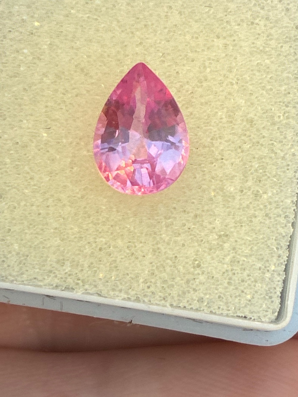 Rare 2.46ct genuine pink sapphire loose in jar - Picture 5 of 14